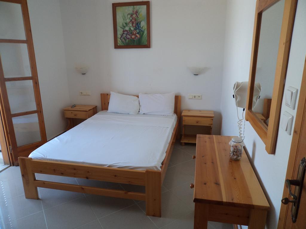 Aparthotel O Fotis Agios Prokopios  Pokoj fotografie